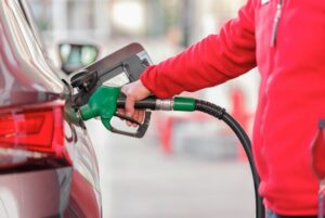 Petrobras anuncia novos aumentos nos preços da gasolina e do gás de cozinha