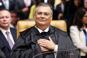 Votação do Orçamento 2025 depende da liberação das emendas por parte de Flávio Dino