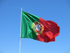 Crescimento da direita na Europa com eleições em Portugal