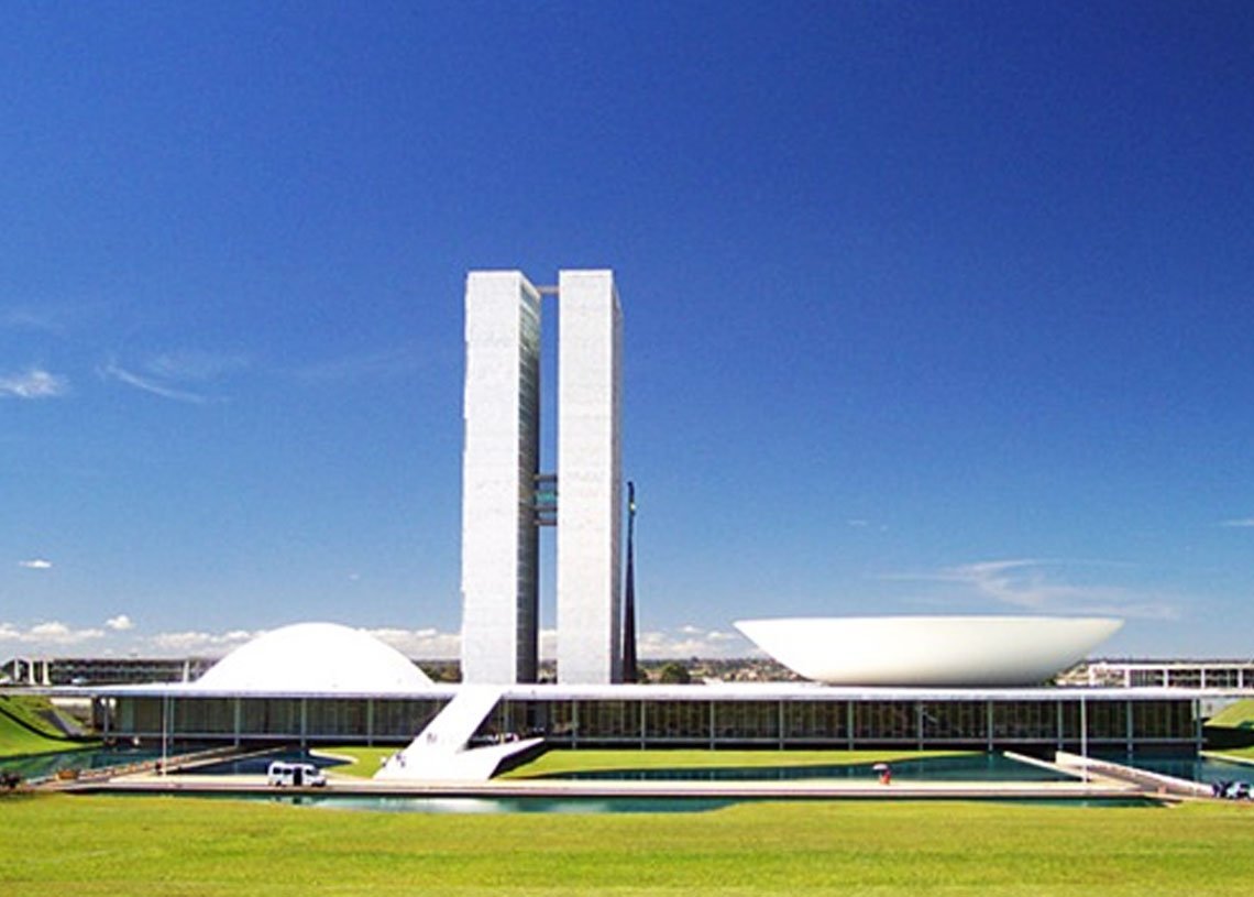 Senado segue a Câmara, derruba aumento do IOF e impõe nova derrota ao governo Lula