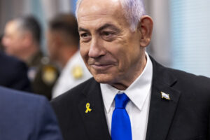 Netanyahu diz estar disposto a negociar cessar-fogo permanente em Gaza