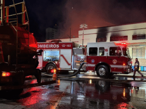 Incêndio de grandes proporções atinge o Mercadão Municipal de Piracicaba – SP