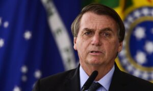 Moraes mantém restrições impostas a Bolsonaro e diz que não há proibição de entrevistas a imprensa