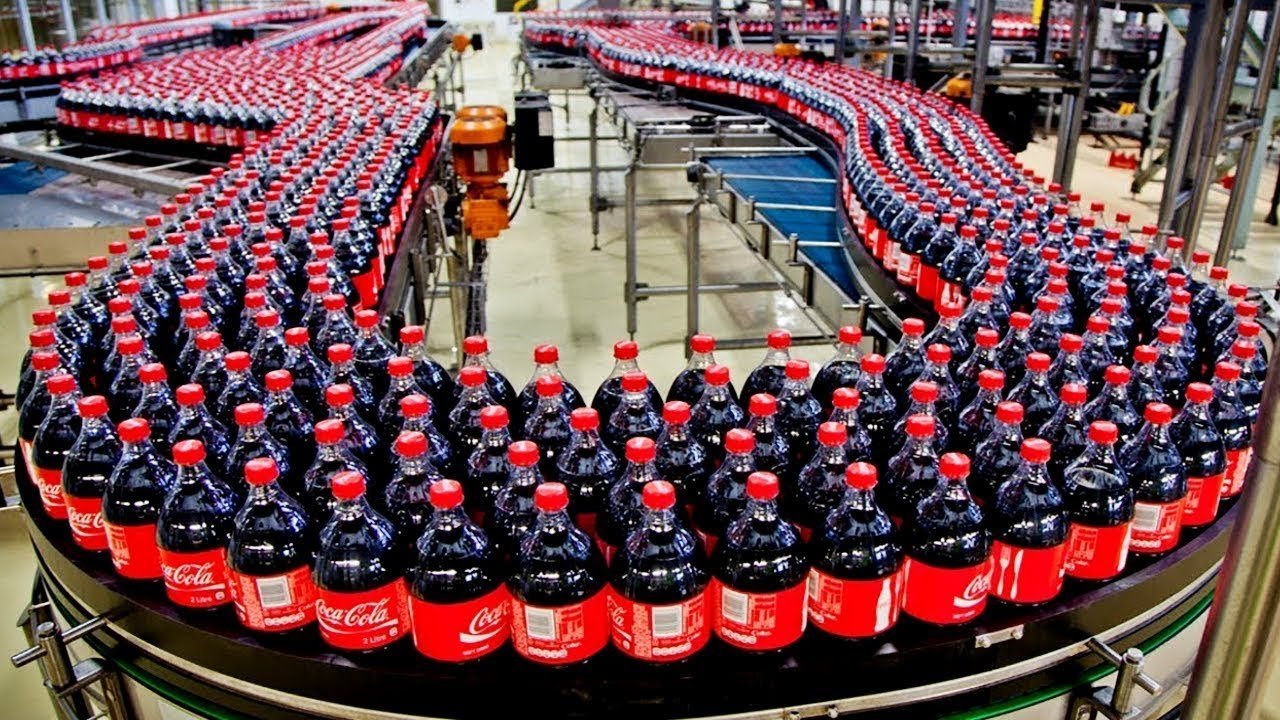 Após pressão de Trump, Coca-Cola anuncia versão adoçada com açúcar de cana