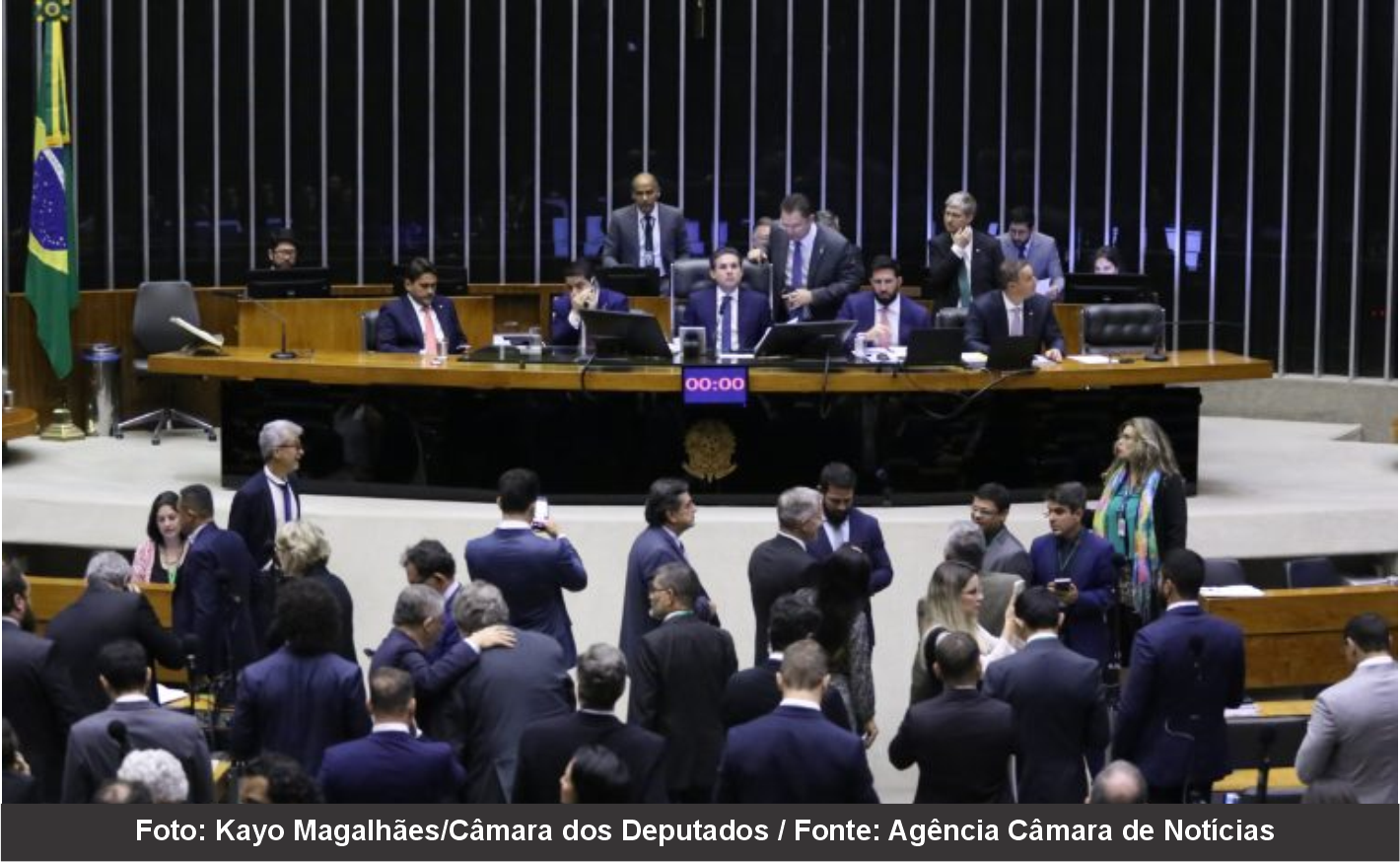 PL Antifacção: Texto contra o crime organizado é aprovado pela Câmara